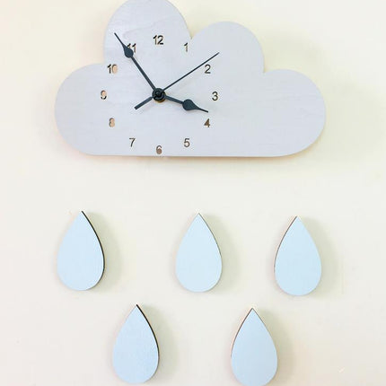 Kinderkamer wandklok wolk met gekleurde regen