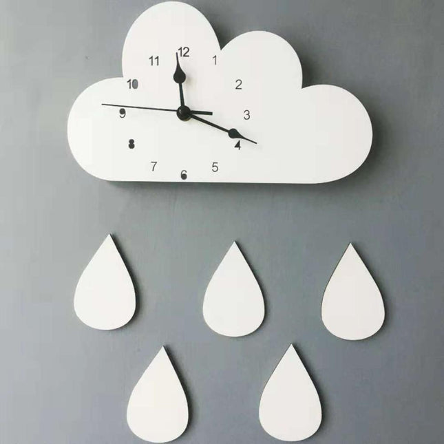 Kinderkamer wandklok wolk met gekleurde regen