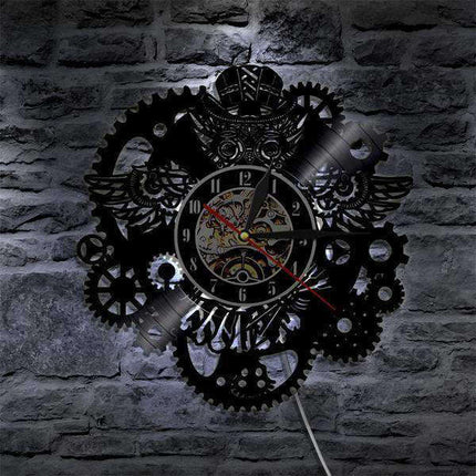 Steampunk LED wandklok uil tandwielen