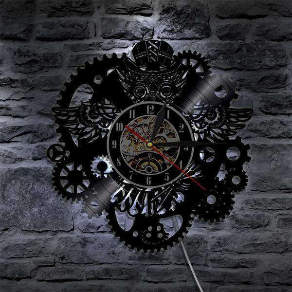 Steampunk LED wandklok uil tandwielen