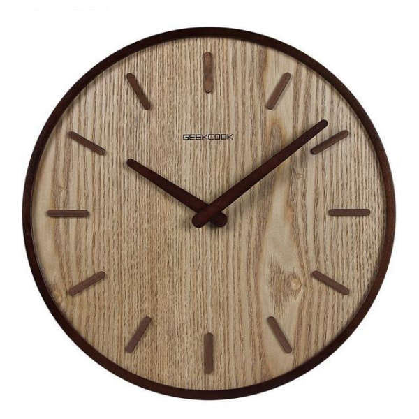 Japanse minimalistische houten wandklok
