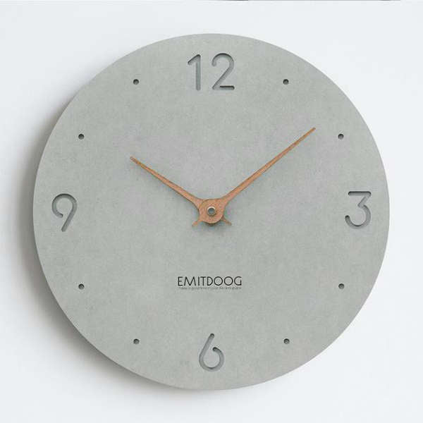 Grote minimalistische wandklok modern design