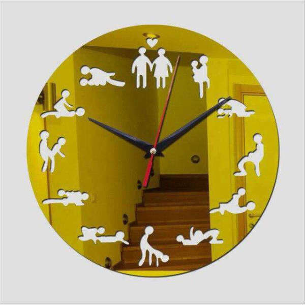 Moderne Kamasutra wandklok met spiegeleffect