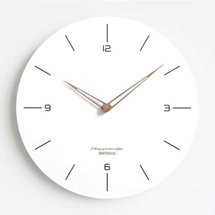 Minimalistische wandklok voor de badkamer