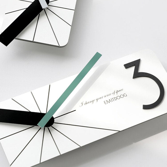 Moderne rechthoekige design wandklok wit