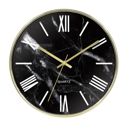 Scandinavische quartz klok met marmerlook