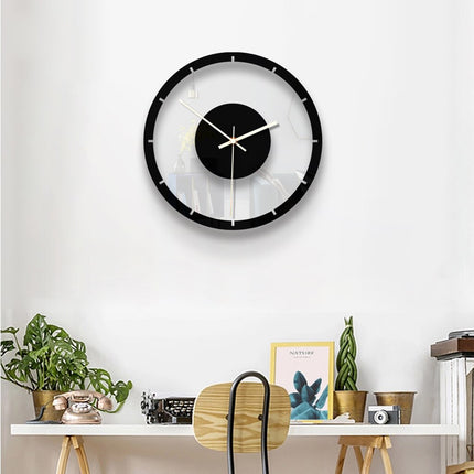Moderne Scandinavische wandklok open design