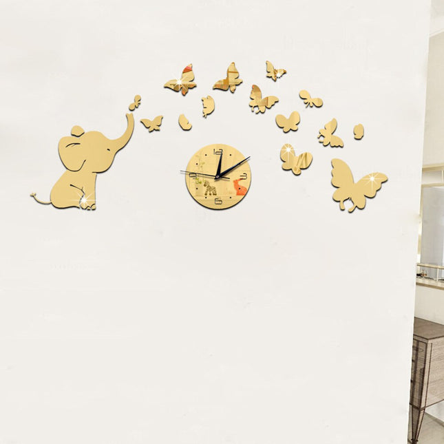 Spiegel wandklok olifant met vlinders