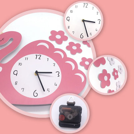 Wandklok zwaan voor de meidenkamer