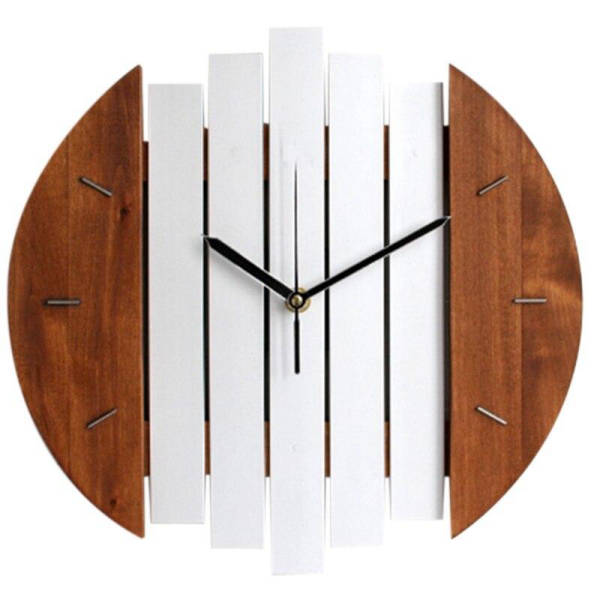 Moderne abstracte wandklok van hout