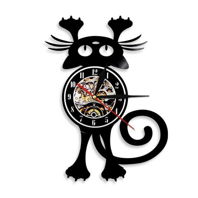 Design wandklok kat met zichtbaar uurwerk
