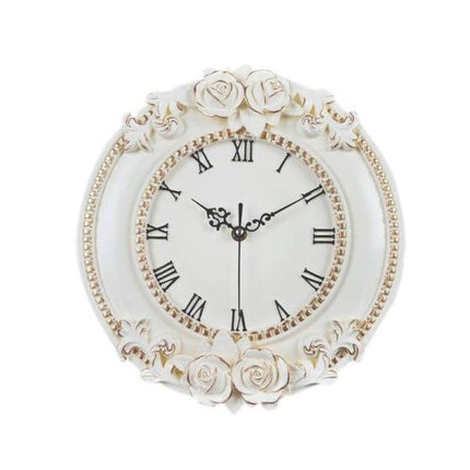 Witte romantische wandklok met rozen