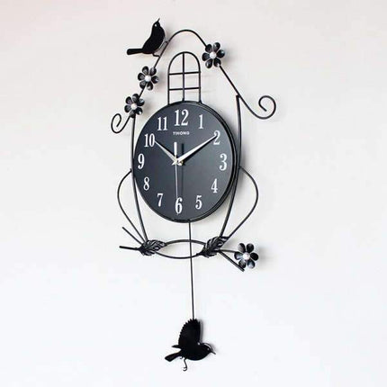 Collection image for: Wandklok Zwart