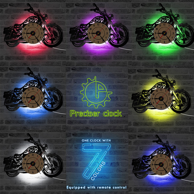 Stoere vinyl wandklok voor motorrijders