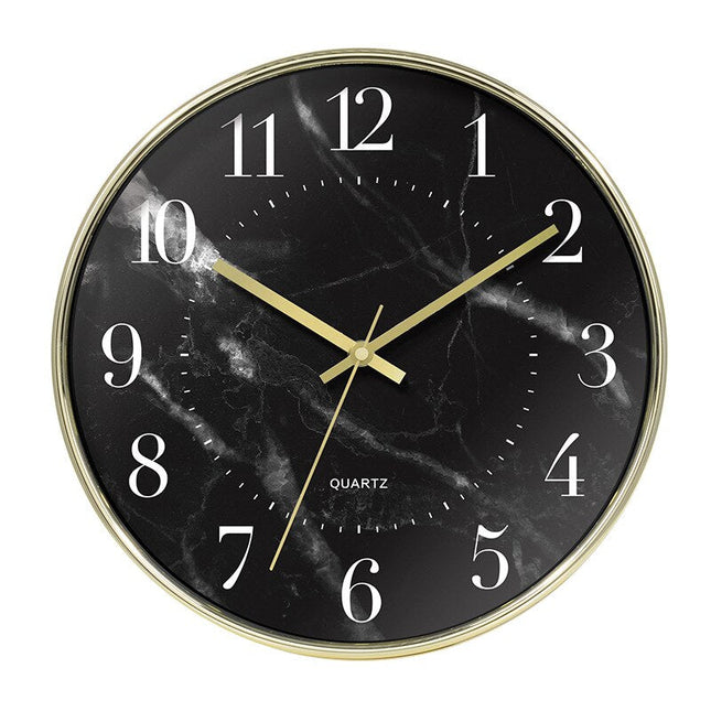 Scandinavische quartz klok met marmerlook