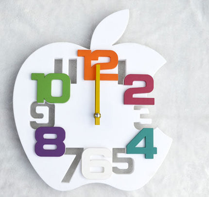 Wandklok voor kinderen in appelvorm