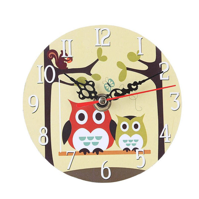 Leuke kinderklok met uil op tractor