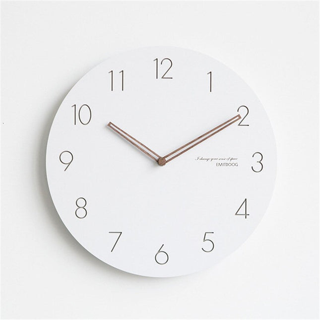 Witte minimalistische wandklok Scandinavisch design