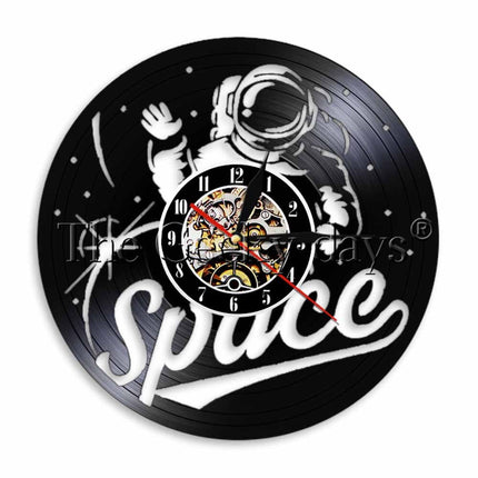 Astronaut vinyl wandklok ruimte thema