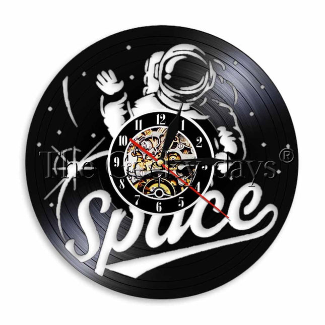 Astronaut vinyl wandklok ruimte thema