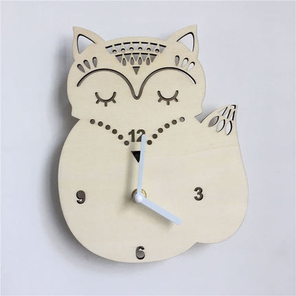 Houten wandklok uil voor kinderkamer