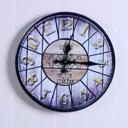 Vintage wandklok design van nummerplaten