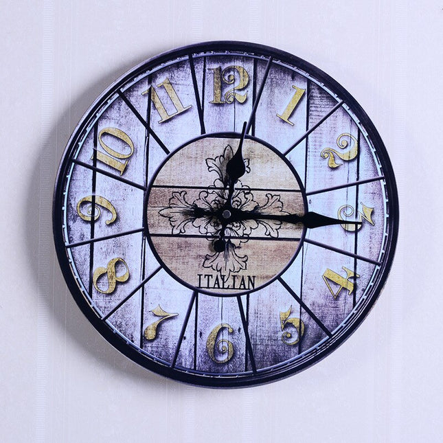 Vintage wandklok design van nummerplaten