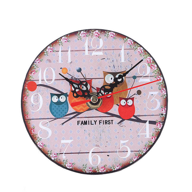 Leuke kinderklok met uil op tractor