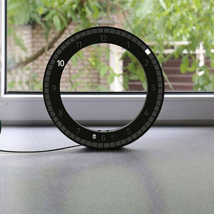 Moderne design wandklok met skyline