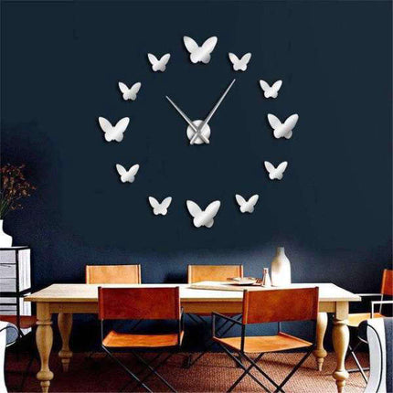 Moderne 3D wandklok met vlinders