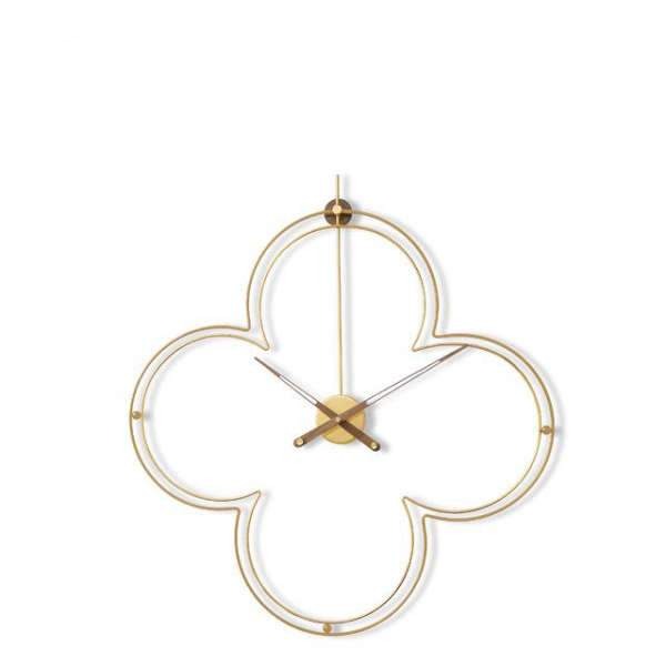 Geometrische metalen wandklok klaver design