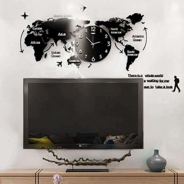 Grote wandklok wereldkaart goud design