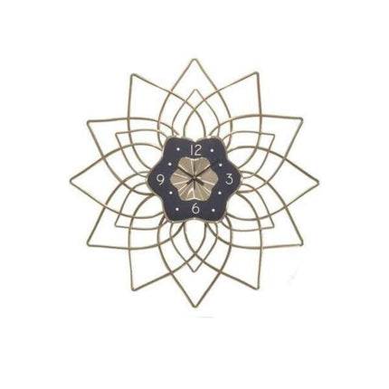 Grote metalen wandklok bloem design