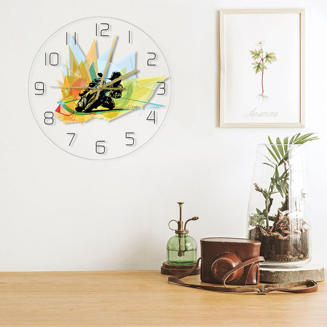 Moderne wandklok voor motorrace fans