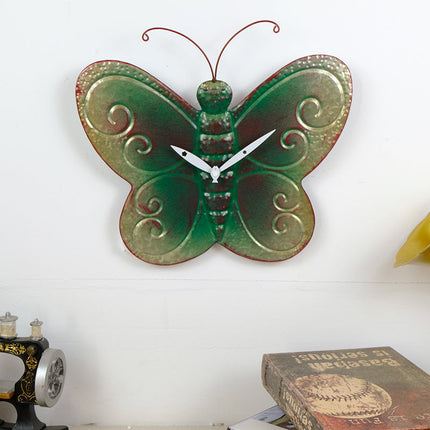 Wandklok in esdoornblad vorm