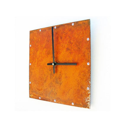 Vierkante industriële klok roest look