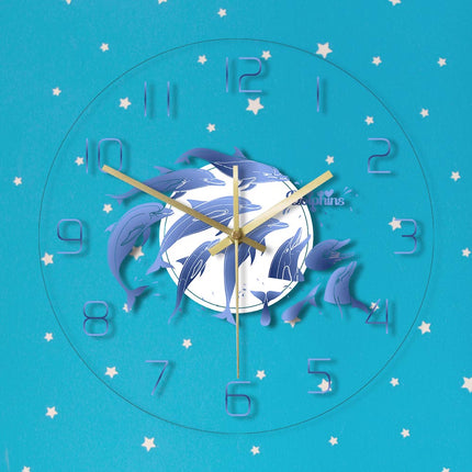 Mooie wandklok met springende dolfijnen