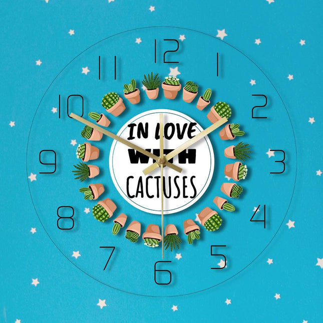 Moderne wandklok met vrolijke cactussen