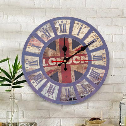 Originele houten wandklok met uilen