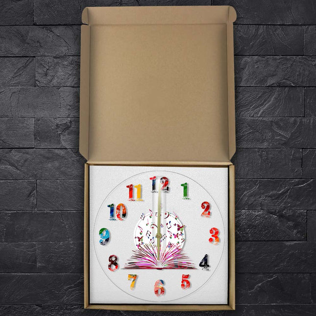 Acryl wandklok met muziekboek design