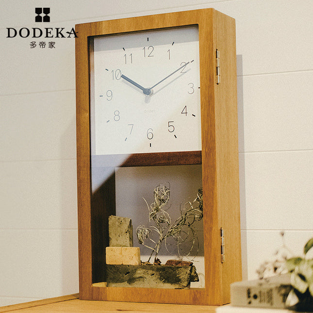 Moderne houten tafelklok met slinger
