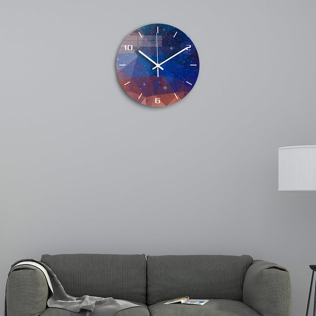 Scandinavische wandklok met heelal print