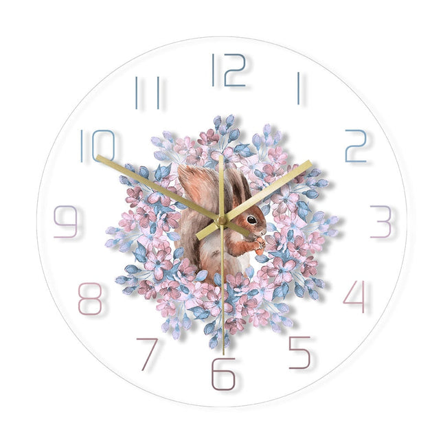 Decoratieve wandklok met schattige eekhoorn