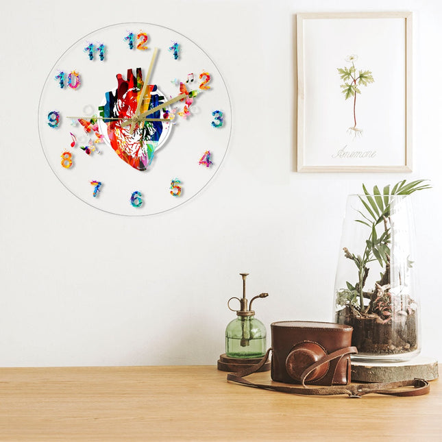 Moderne acryl wandklok anatomisch hart
