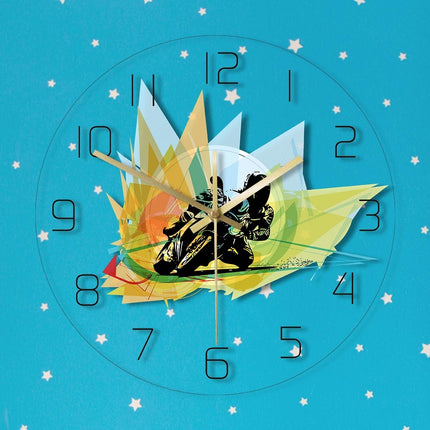 Moderne wandklok voor motorrace fans