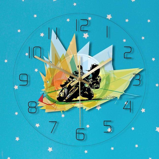 Moderne wandklok voor motorrace fans