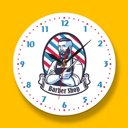 Retro wandklok met klassiek barbershop logo