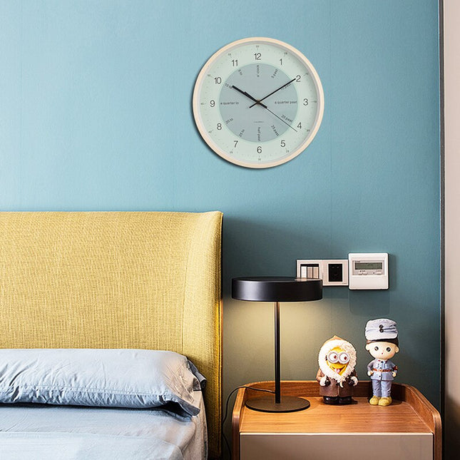 Scandinavische Wandklok met Pastel Wijzerplaat