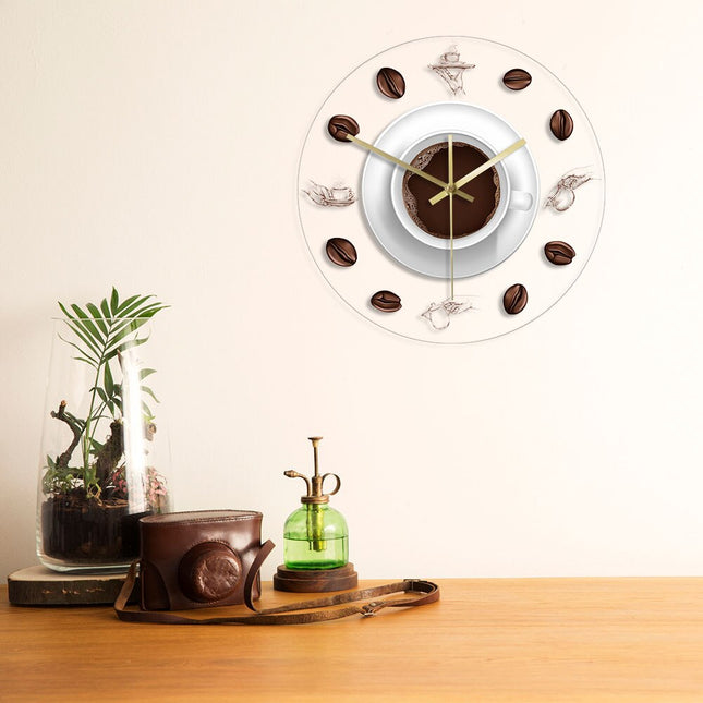 Keuken wandklok met kopje koffie