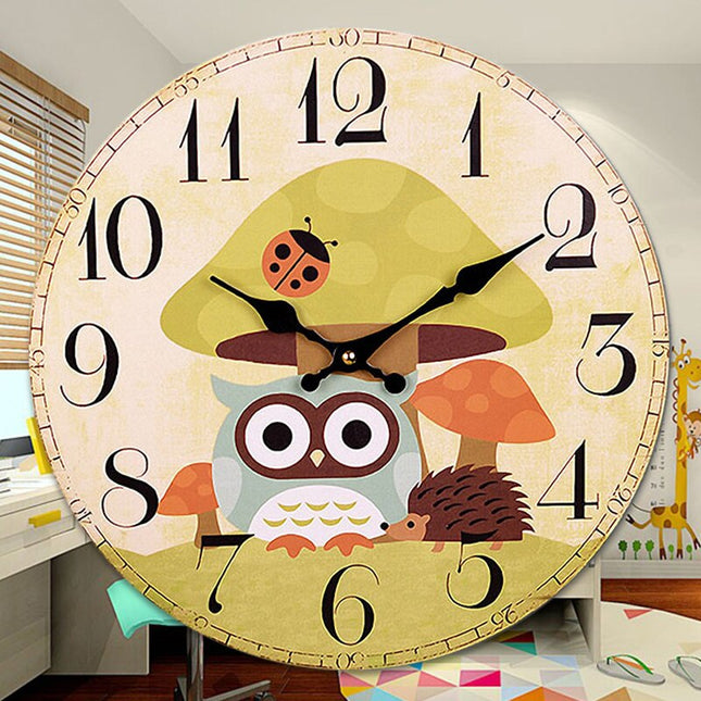 Vintage wandklok met uil voor kinderkamer
